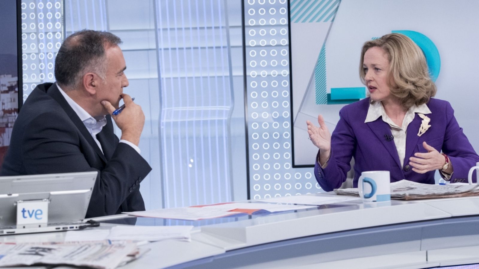 Los desayunos de TVE - Nadia Calviño, ministra de Economía y Empresa  - ver ahora