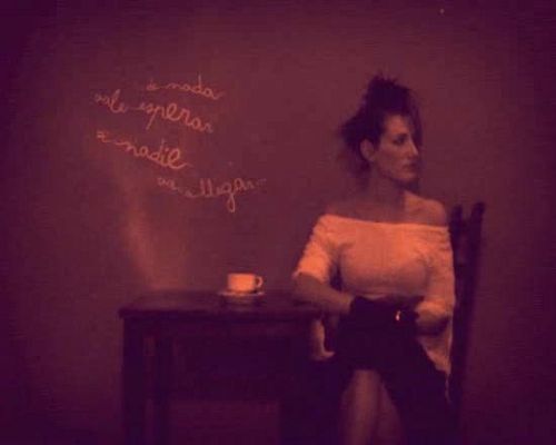 Miradas 2 - Ráfaga 645 - Sola