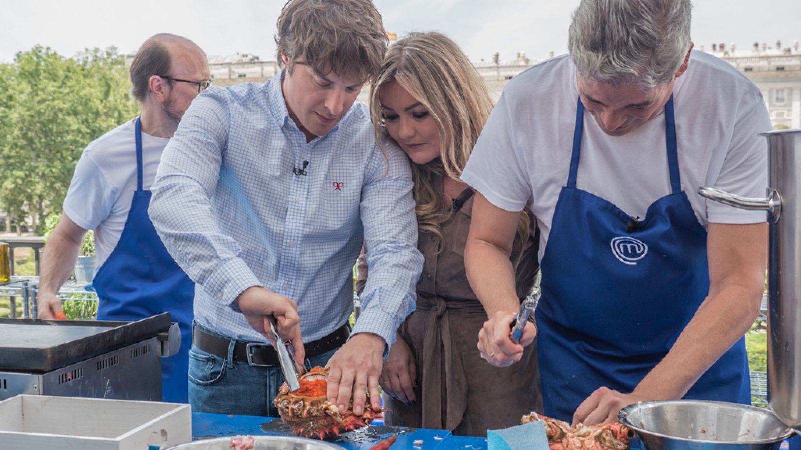 Masterchef Celebrity: Amaia Montero da el Do de pecho en las cocinas | Ver