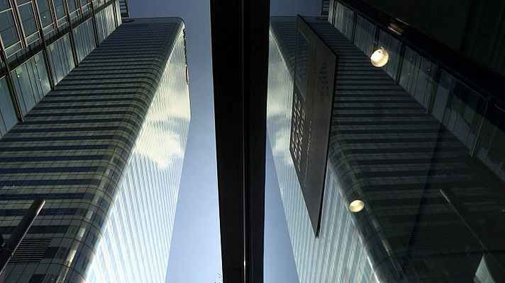 Documentos TV - Gánsteres de las finanzas - avance