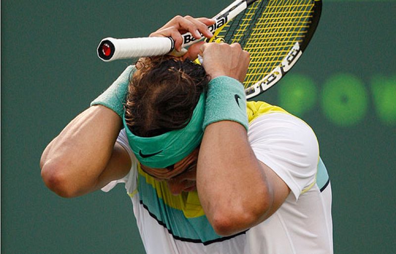 El Partido de Nadal se ha suspendido por la lluvia. El Mallorquín se enfrenta a Lapentti, el juez de silla suspendió el partido tras disputar el primer juego.