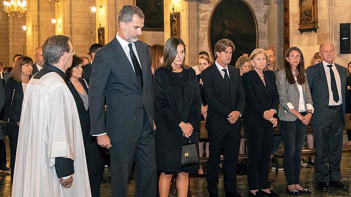 Telediario 1 - Multitudinario funeral por las 13 víctimas de la riada de Mallorca