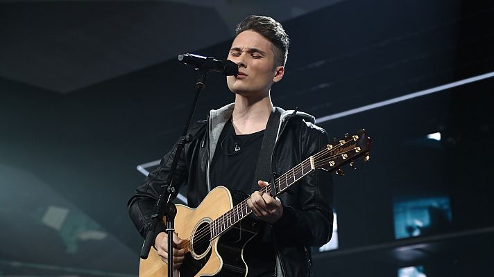 OT 2018 - Damion canta "Give me love"