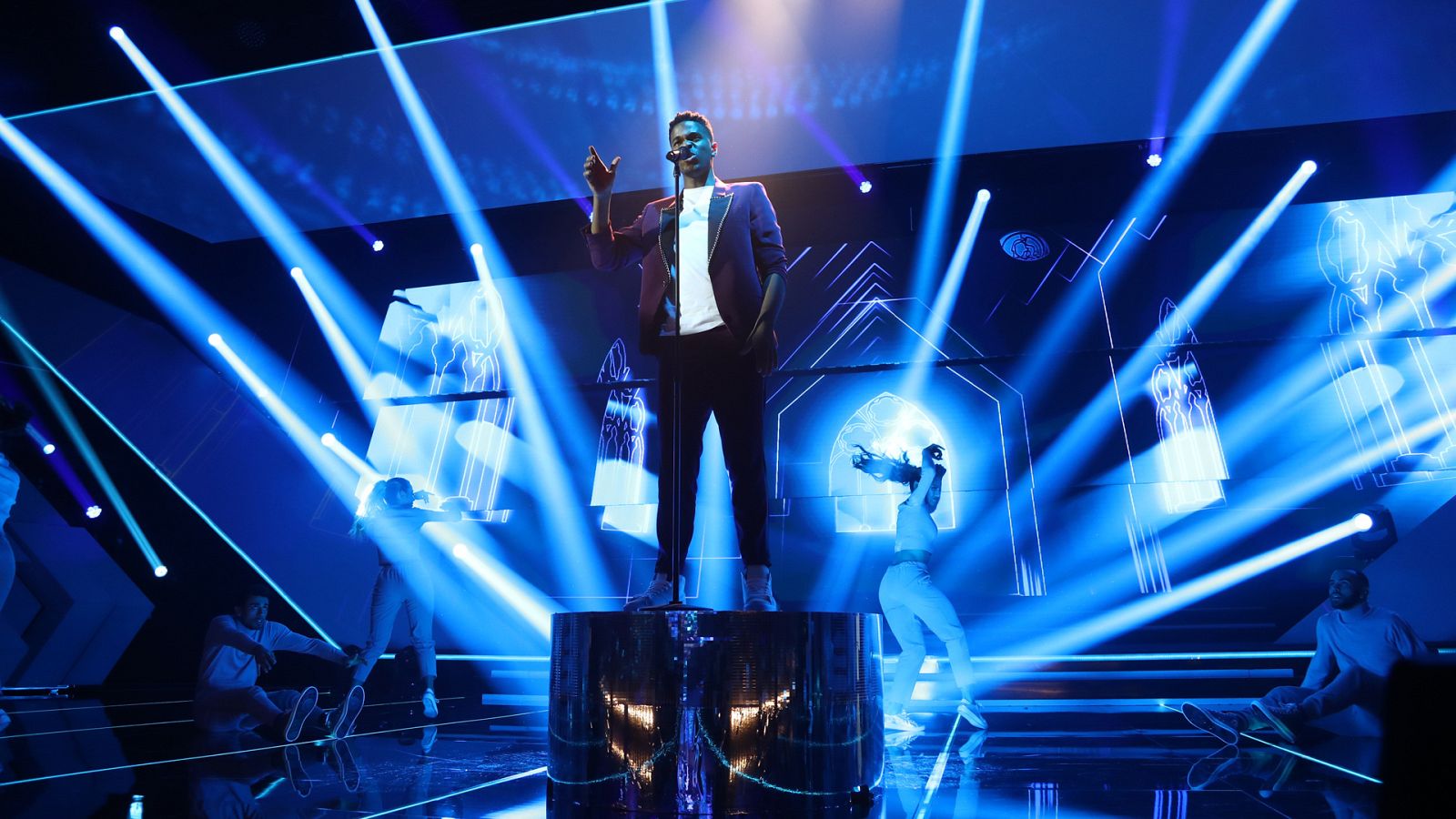 OT 2018 - Famous canta "Take me to church" en la gala 4