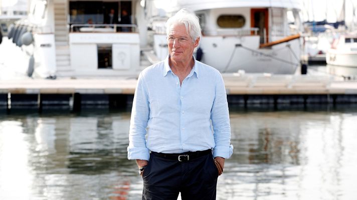 D Corazón - Richard Gere revoluciona Sevilla