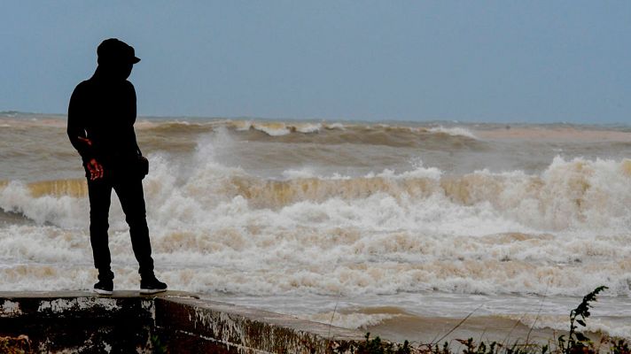 El tiempo - Ampliado el aviso de nivel rojo por lluvias en la provincia de Málaga