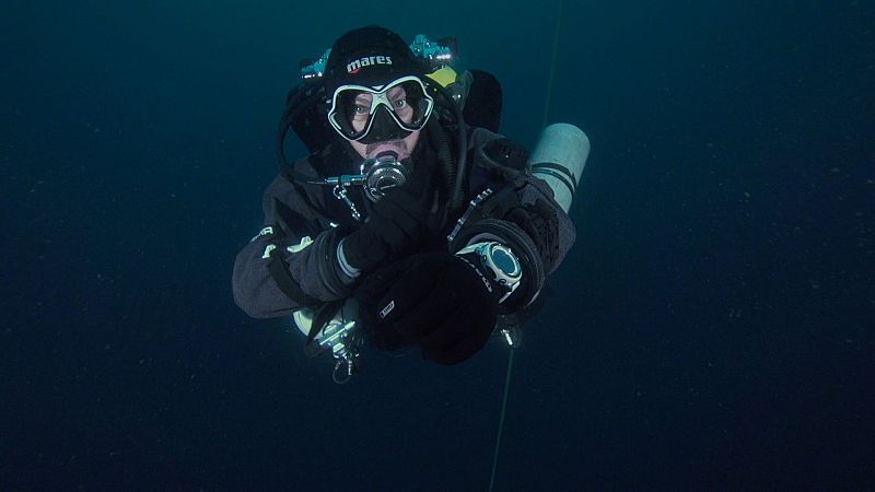 Hundidos - Cisneros - ver ahora