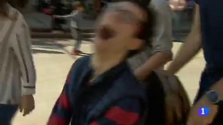 Telediario 1 - Un joven zaragozano ha abierto un camino hasta ahora vetado a las personas con grandes discapacidades