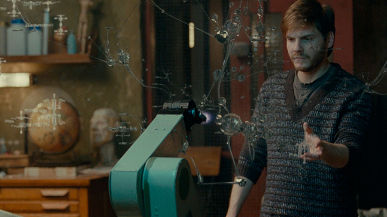 Versión española - Eva (presentación) - ver ahora