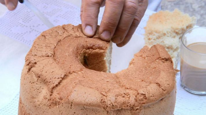 Aquí la Tierra - A la rica torta de bizcocho