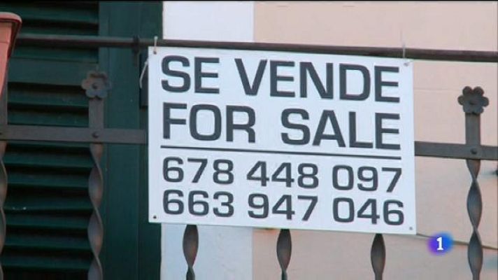 Informatiu Balear - Es pot fer alguna cosa per combatre els perjudicis de ser la barriada de moda?