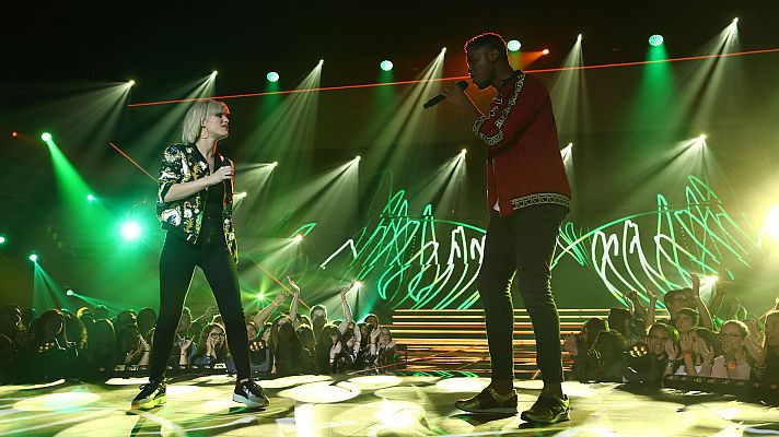 OT 2018 - Alba y Famous cantan "Fast car"