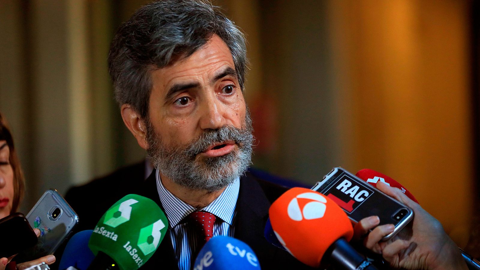 El Supremo pide perdón por la "mala gestión" de la crisis del impuesto de las hipotecas y niega presiones de los bancos - Informativo 24h | Ver