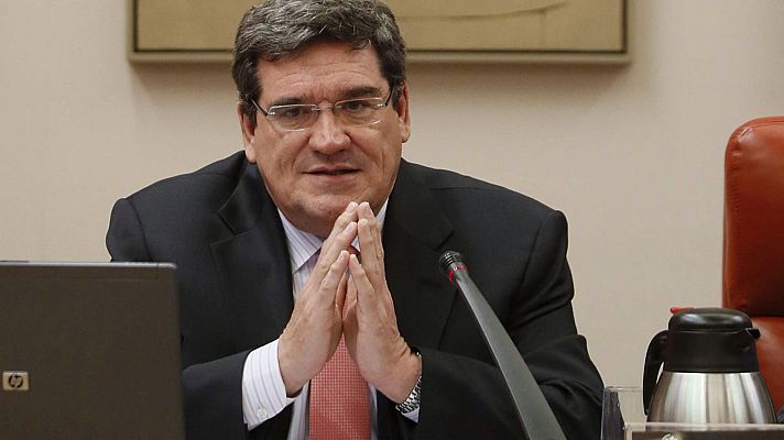 Telediario 1 - AIReF ve factible el plan presupuestario de 2019