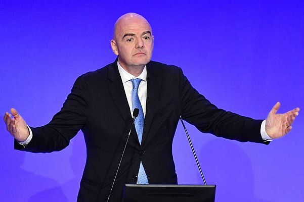 Telediario 1 - La FIFA rechaza que el Girona-Barça se juegue en Miami