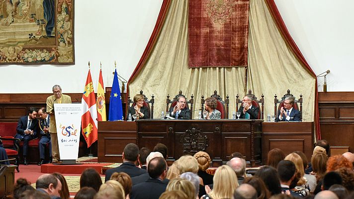 800 USAL - Premio Reina Sofía de Poesía Iberoamericana