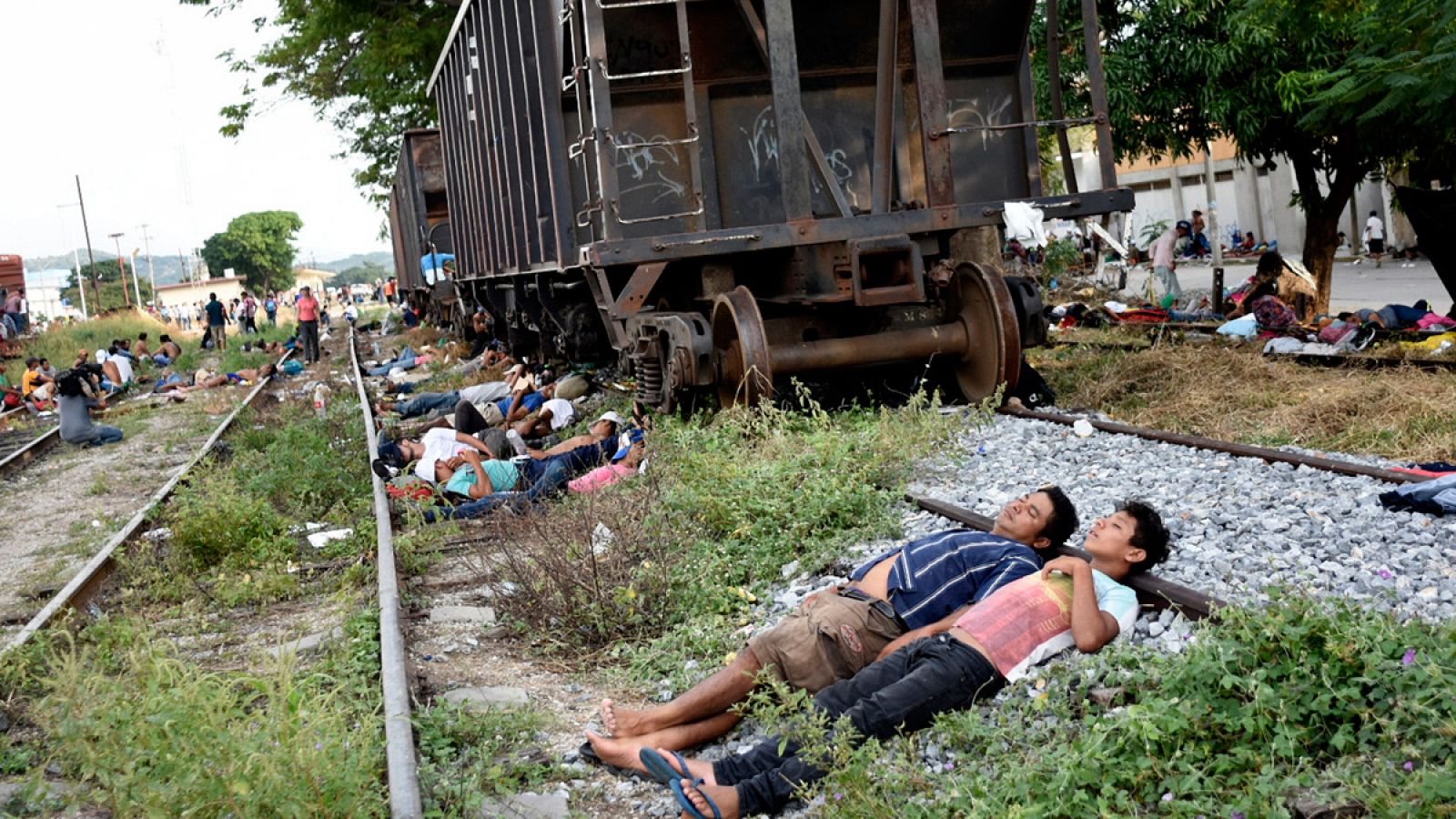 Telediario matinal en cuatro minutos - 27/10/18