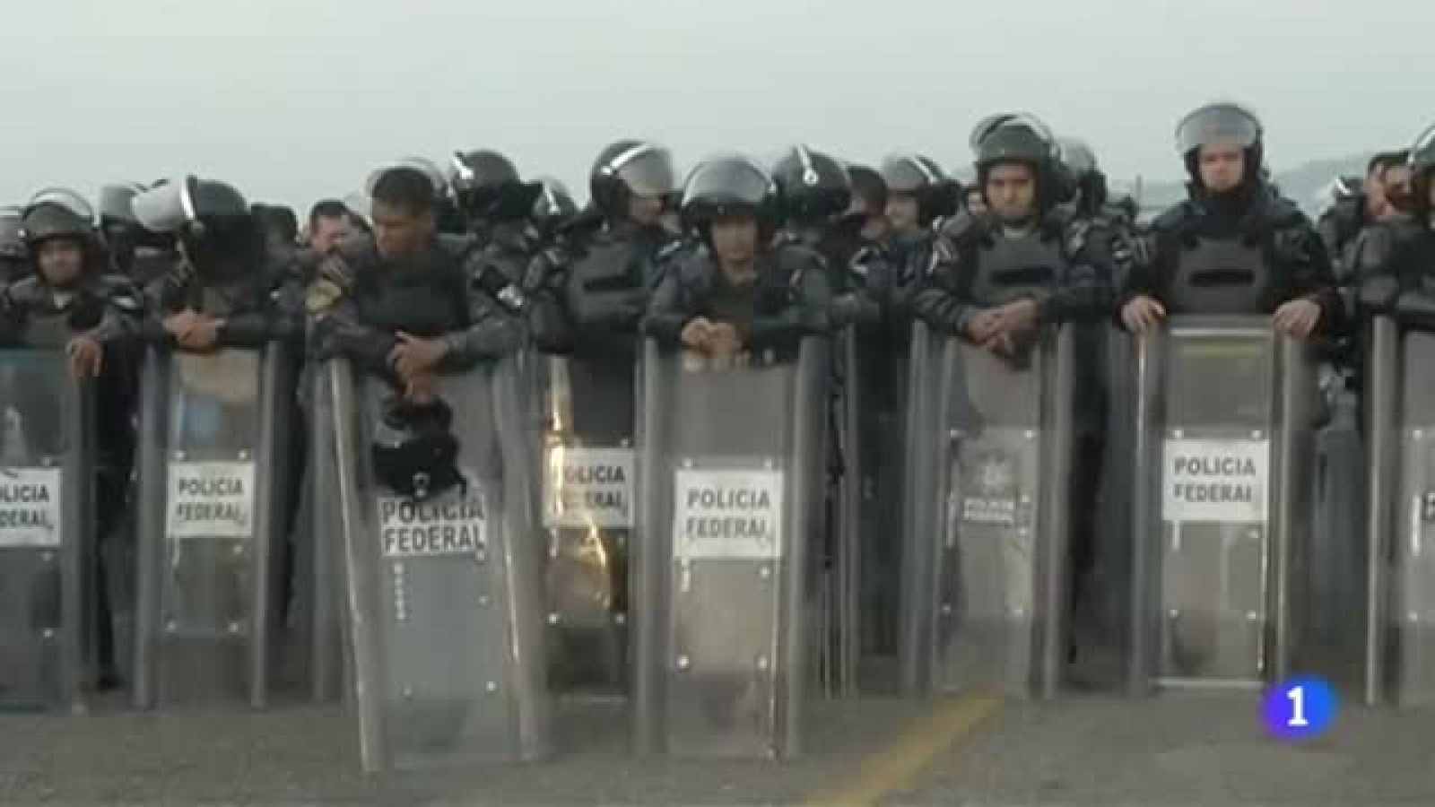 La caravana de emigrantes avanza hacia Estados Unidos sin detenerse - Ver ahora