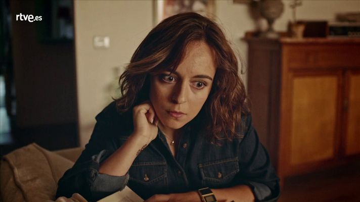 Estoy vivo - El exmilitar se comunica con Bea