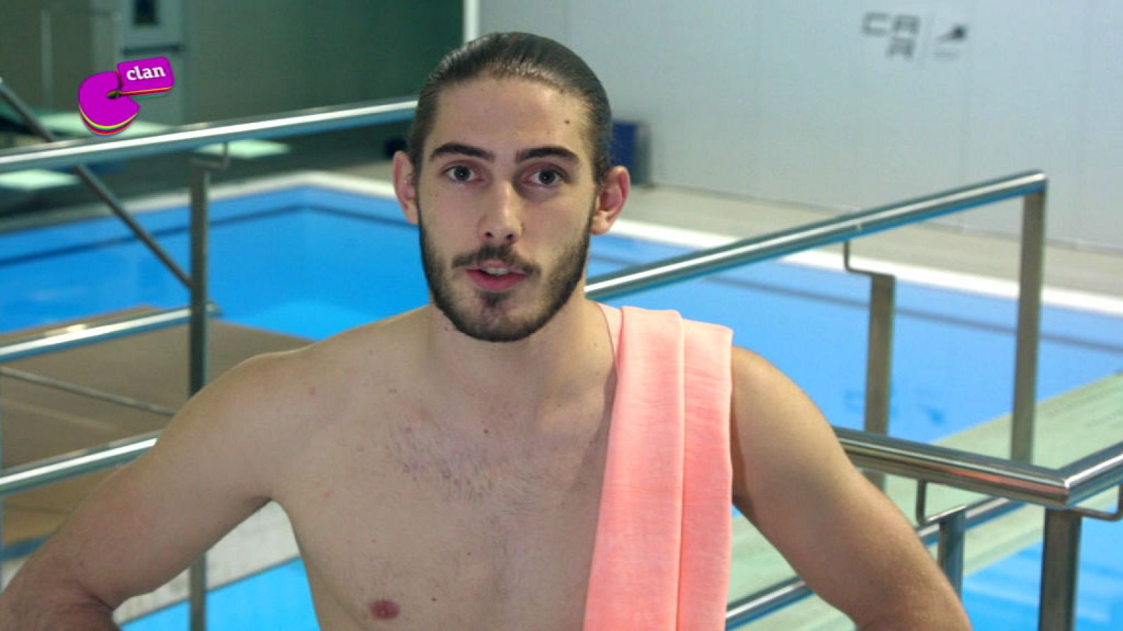 Goncho Ruiz, saltador de trampolín - Club Clan | Ver