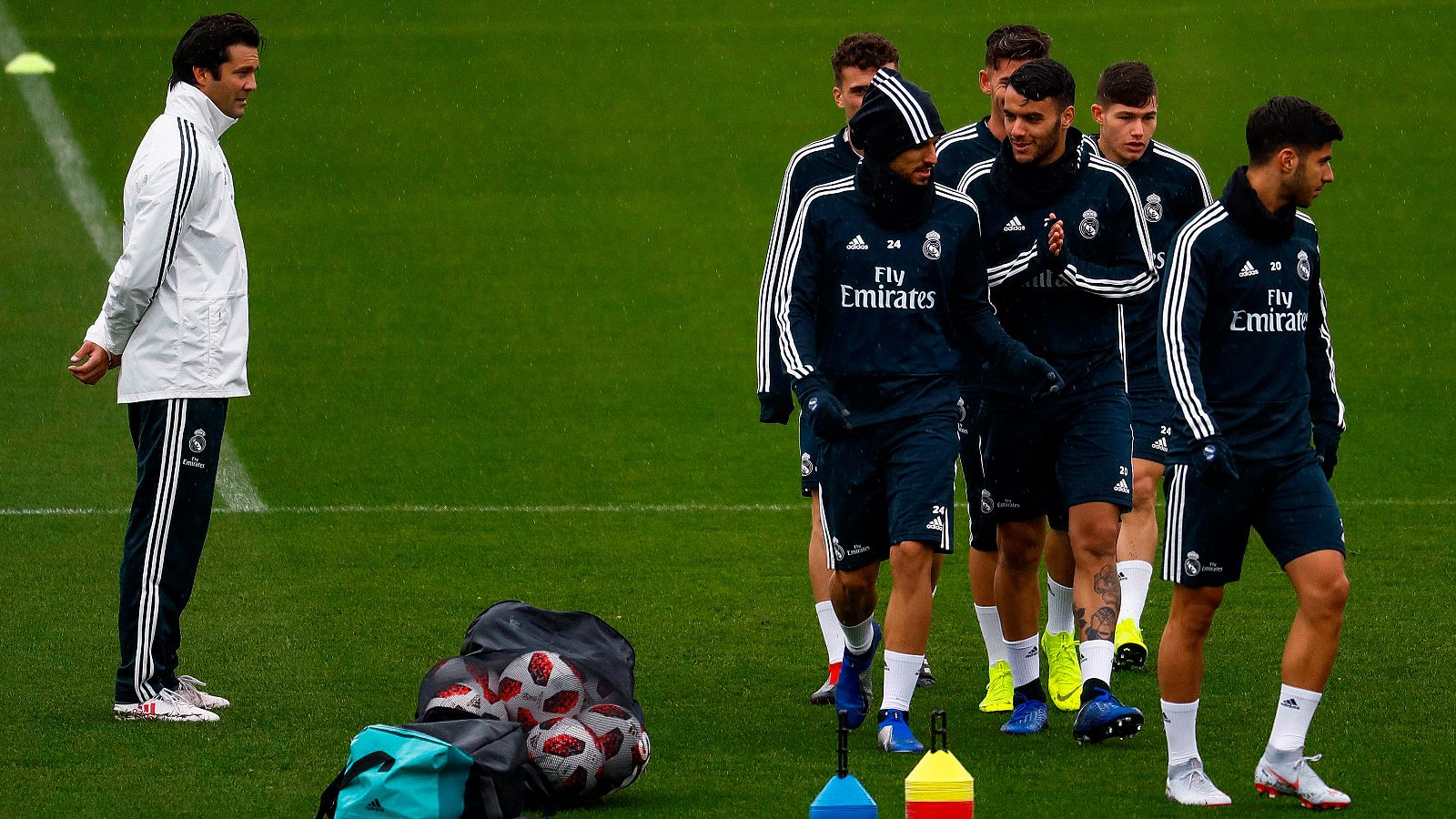 El partido de ida contra el Melilla de Copa del Rey se ha convertido en un choque crucial para empezar a recuperar el tono y ver el debut de Solari en el banquillo blanco. Será el primer partido oficial del Real Madrid en la ciudad autónoma.