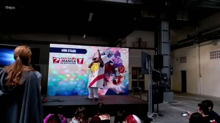  - El karaoke y el k-pop arrasan en la feria del manga
