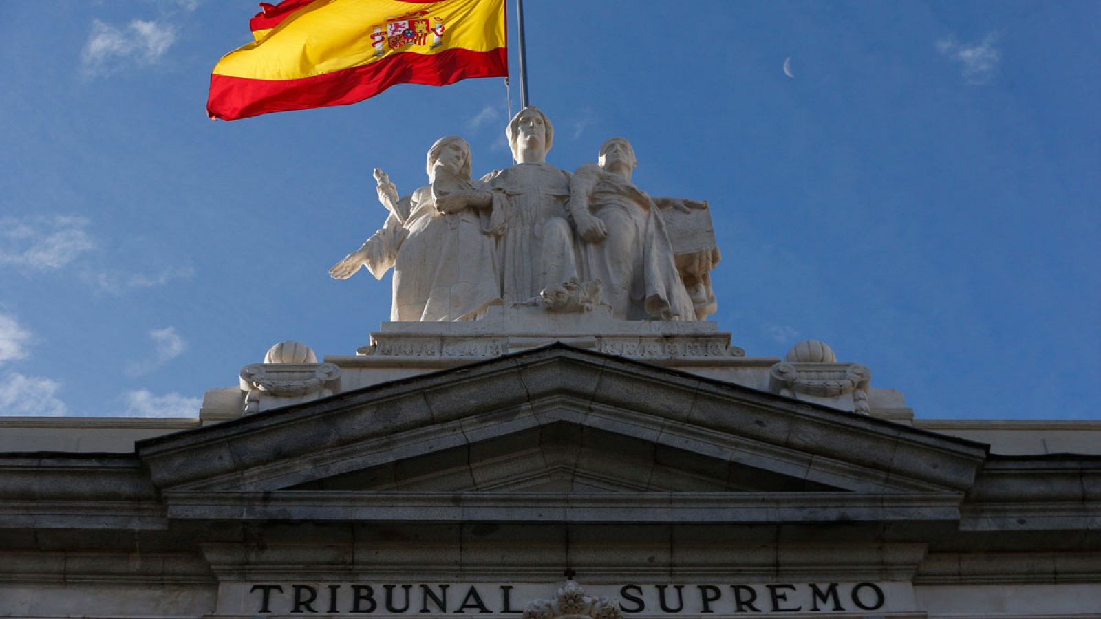El Supremo decide el lunes quién pagará el impuesto de la hipoteca