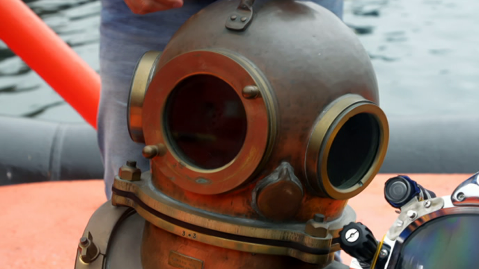 Hundidos - Skyro - ver ahora