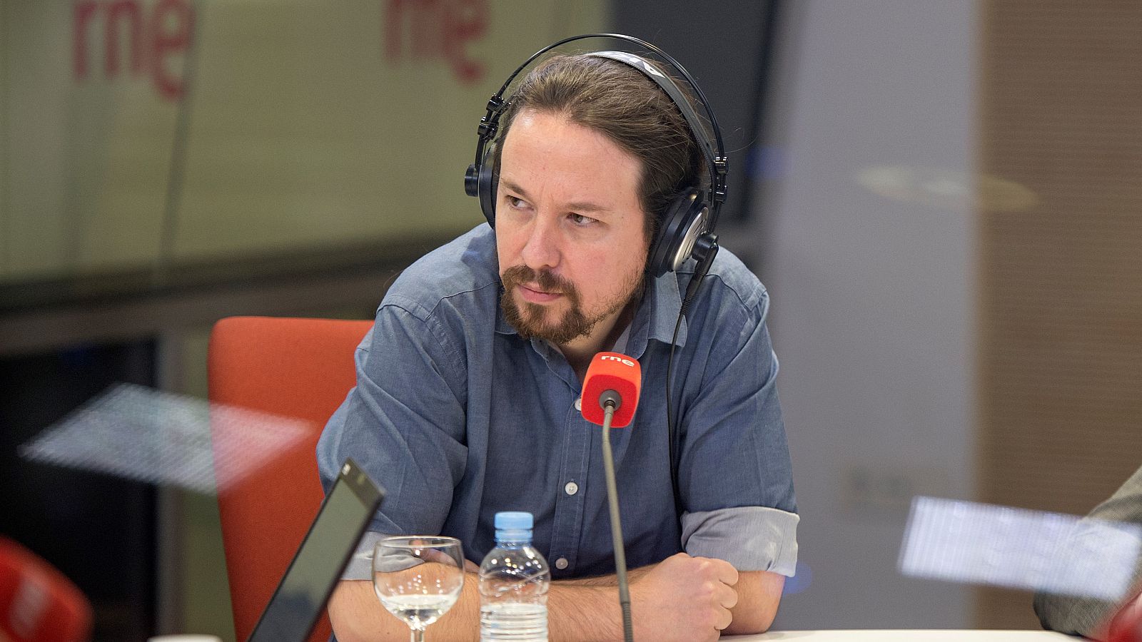 Pablo Iglesias en RNE: "Hay que asumirlo, no hay que tener miedo a unas elecciones" - Ver ahora