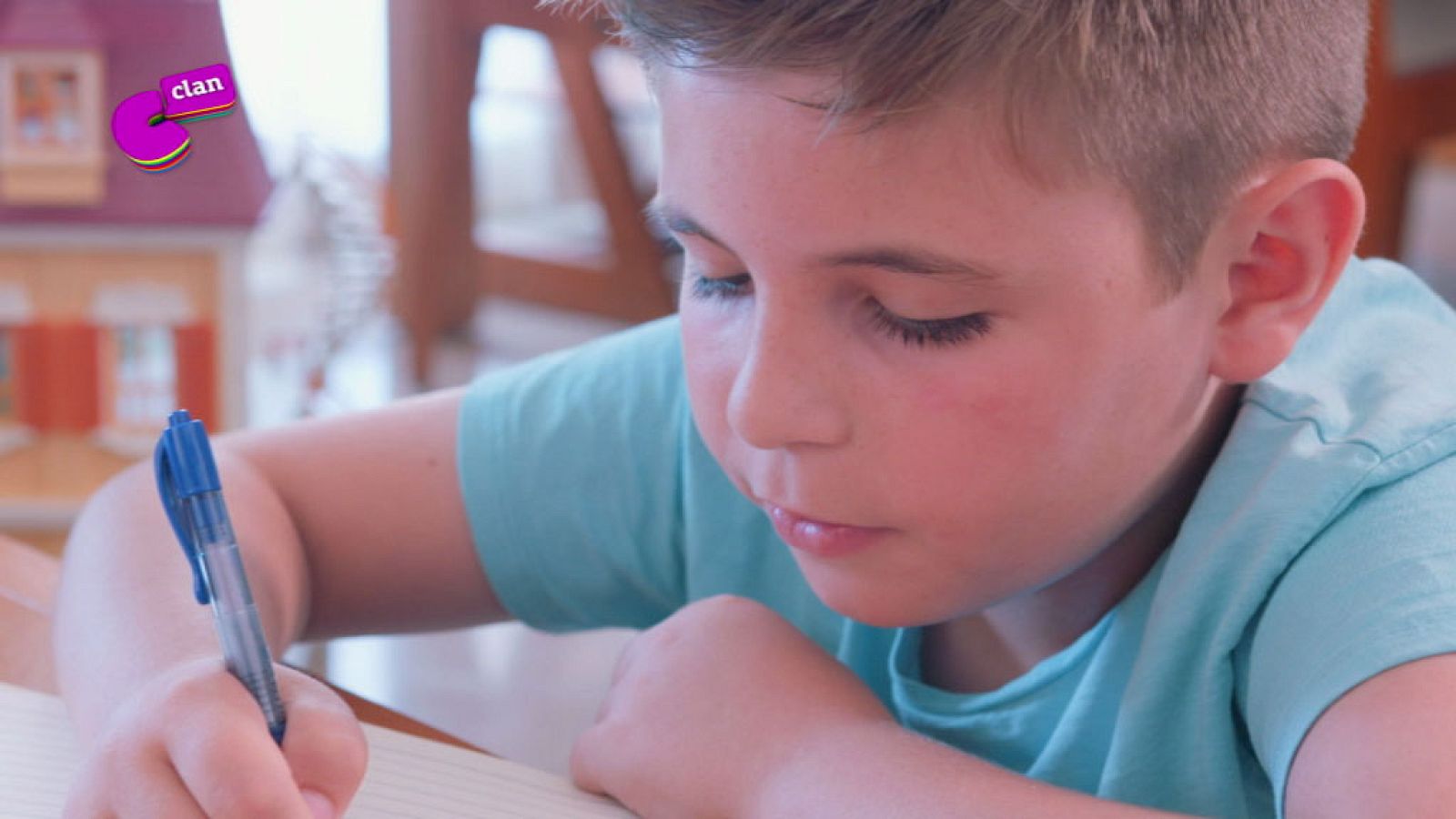 Alberto, el inventor de historias - Club Clan | Ver