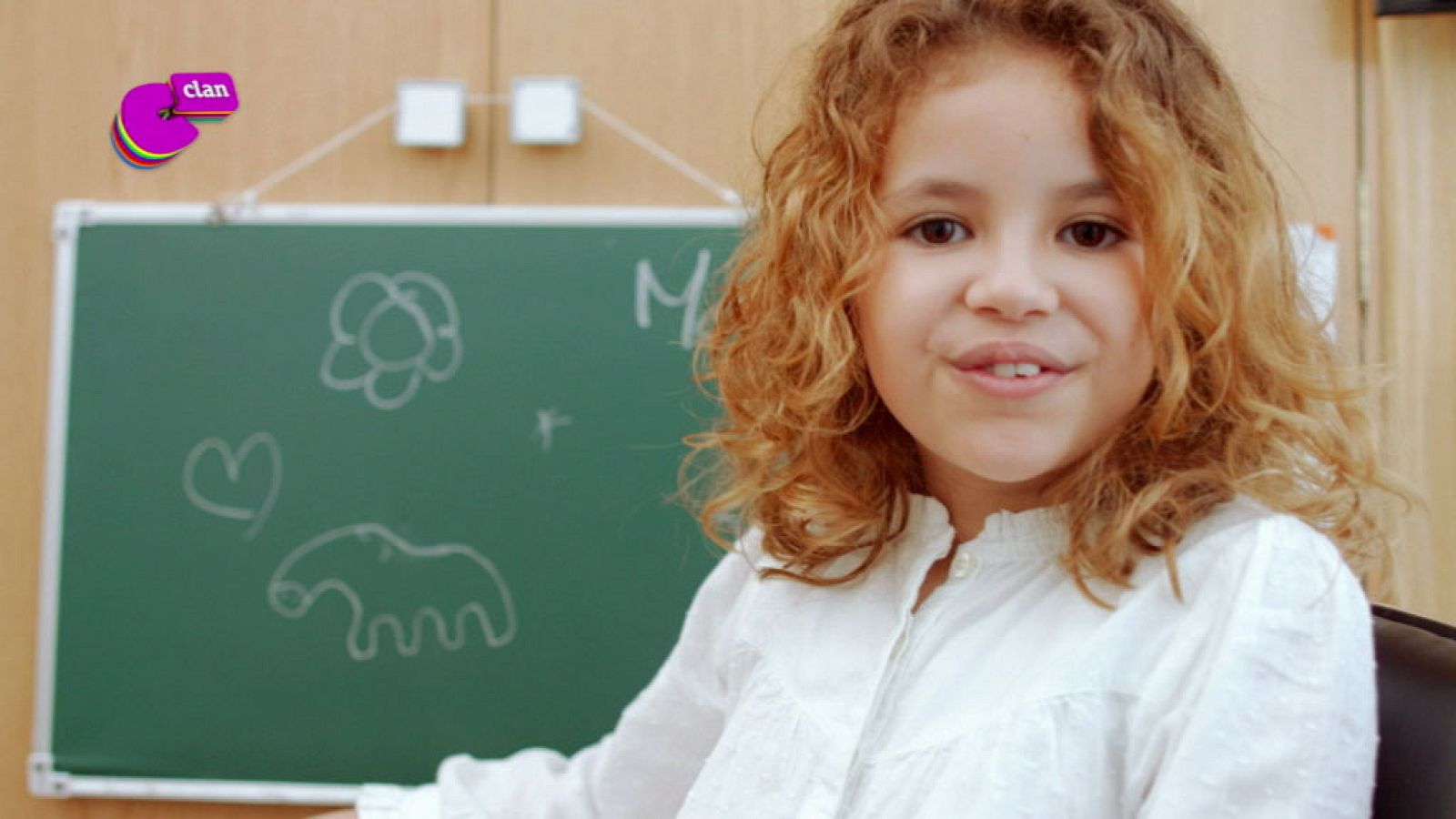 Maryan y su piano - Club Clan | Ver