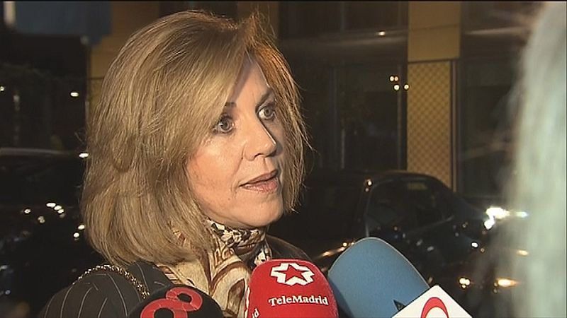 María Dolores de Cospedal asegura que no tiene "nada que ocultar" y que  no dejará "el acta de diputada" | Ver