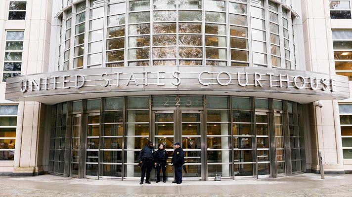 Telediario 1 - Primer día del juicio contra 'El Chapo' Guzmán