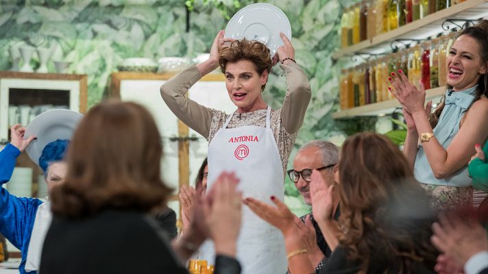 MasterChef Celebrity - Antonia encuentra a su hermana entre los comensales