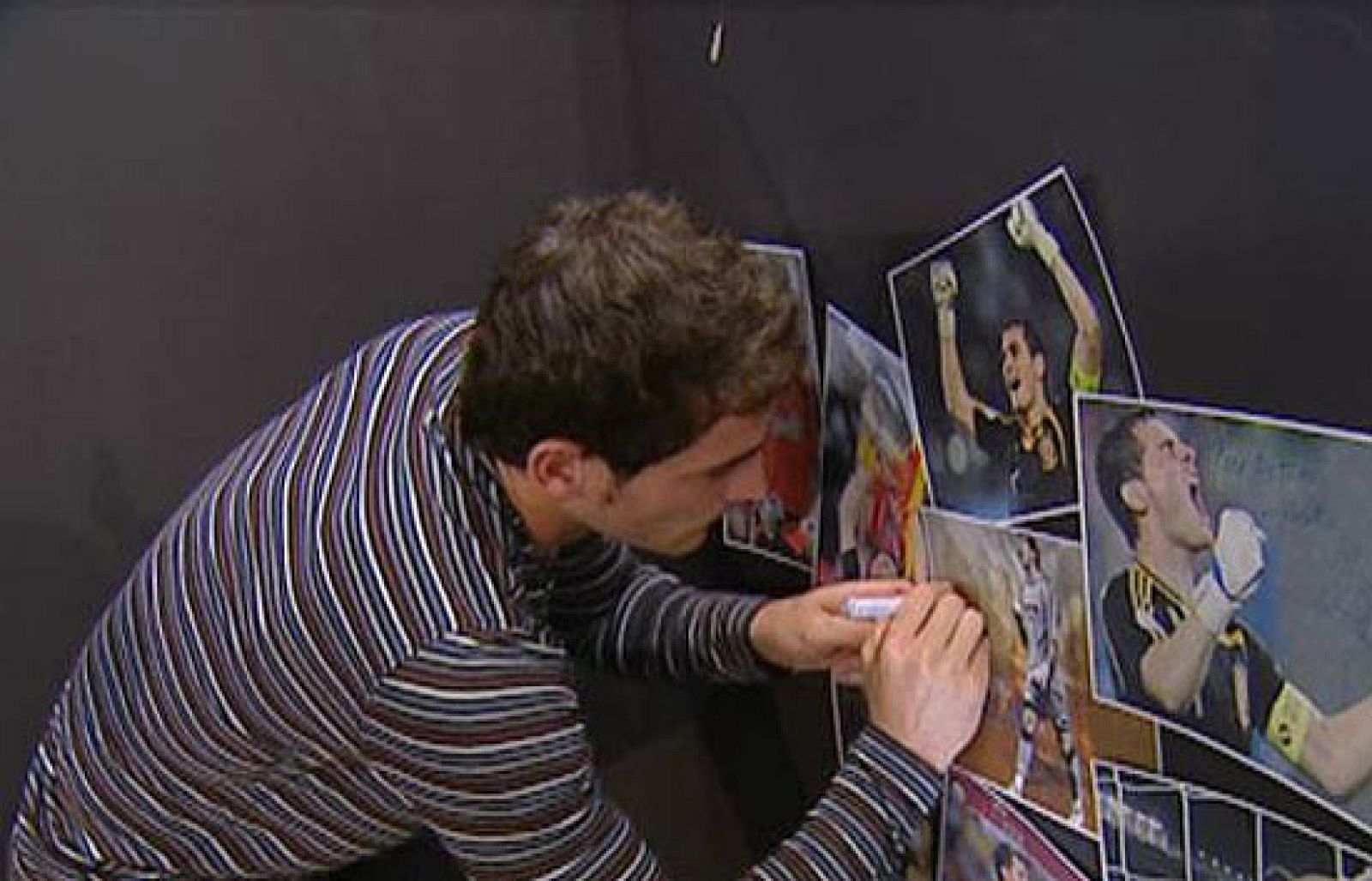 Iker Casillas ha sido entrevistado por TVE y ha destacado que le Madrid necesita un equipo más competitivo para ganar la Champions.