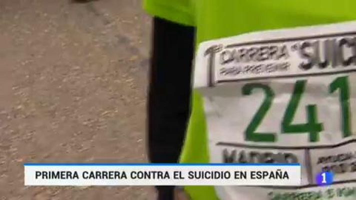 Telediario 1 - Primera marcha para exigir un plan nacional para prevenir suicidios