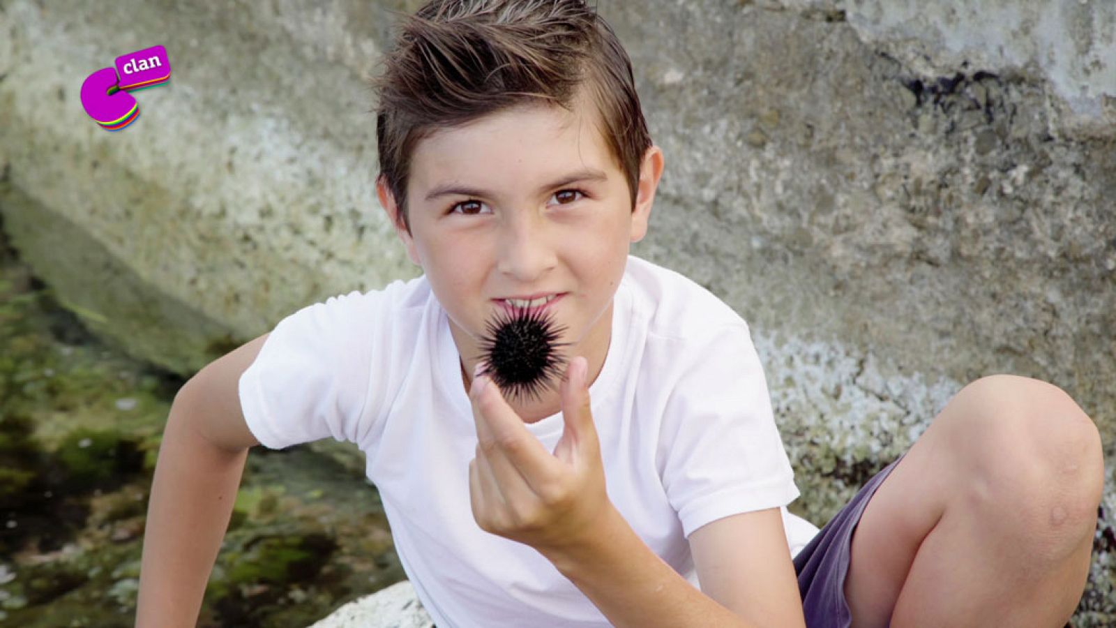 El día de pesca de Leo - Club Clan | Ver