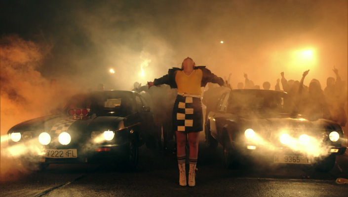 Cuéntame cómo pasó - Así comienza el capítulo 346: Náufragos en una piscina