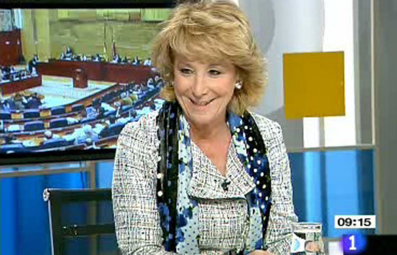 Desayunos - Esperanza Aguirre comenta Yakovlev-42 - Los desayunos | Ver