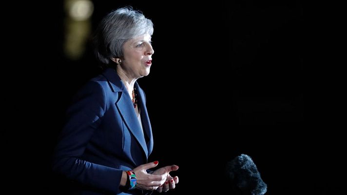 Telediario 1 - Telediario 2 en 4' - 14/11/18