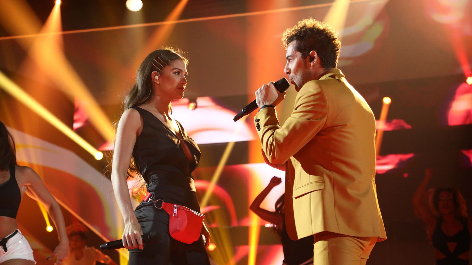OT 2018 - David Bisbal y Greeicy cantan "Perdón" en la gala 8