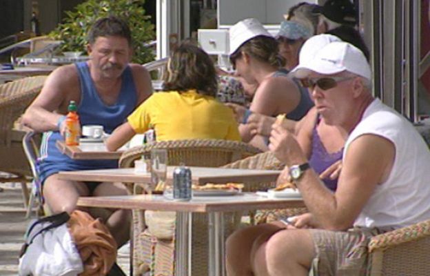  - Fuerte caída del sector turístico