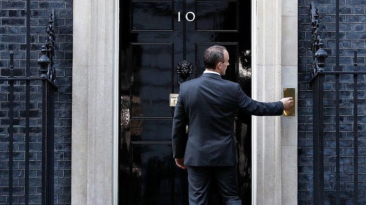 Informativo 24h - Dimite el ministro para el 'Brexit' de May