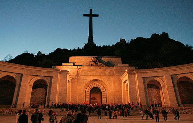 Fue noticia en el Archivo de RTVE - Valle de los Caídos: Inauguración