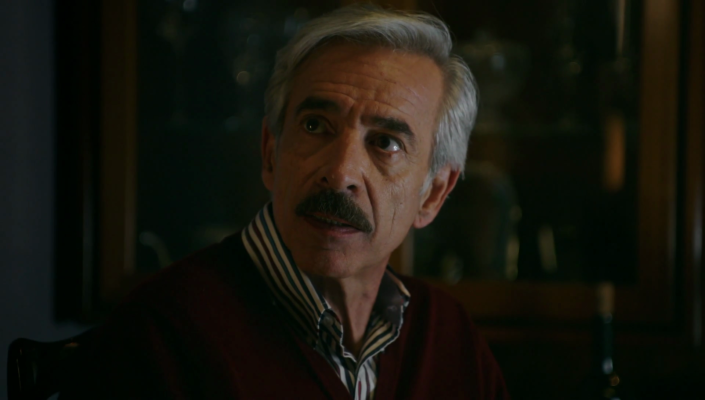 Cuéntame cómo pasó - Antonio descubre que Carlos se droga