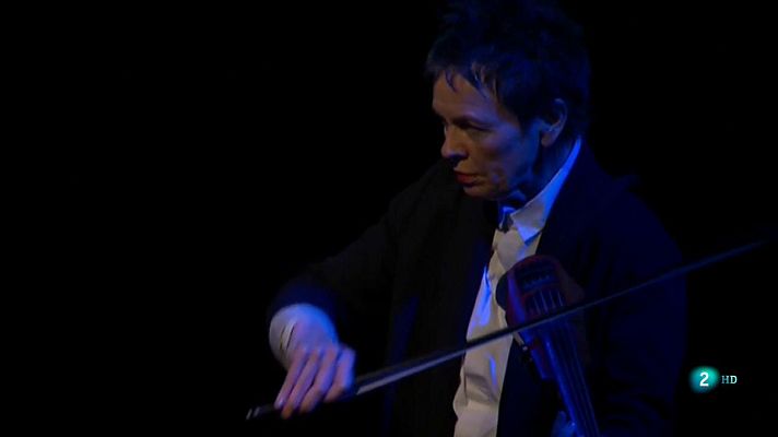 La 2 Noticias - Laurie Anderson, una artista total y experimental