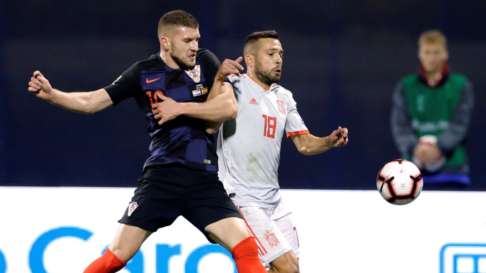 España cae ante Croacia (3-2) y ya no depende de sí misma para clasificarse - UEFA Nations League | Ver