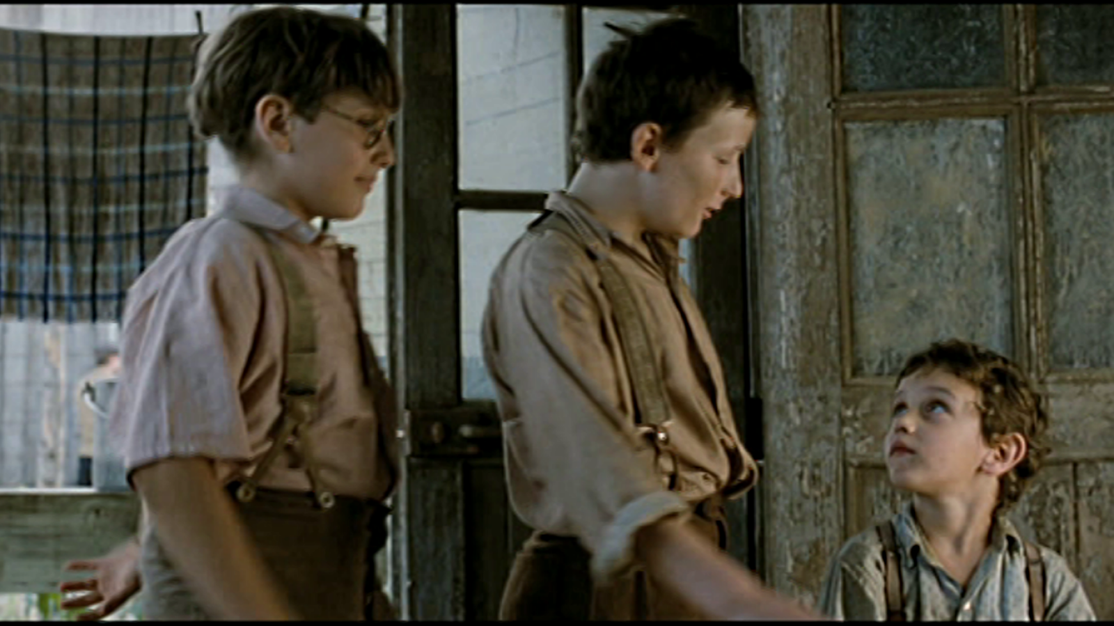 Versión europea - La redada (presentación) - ver ahora