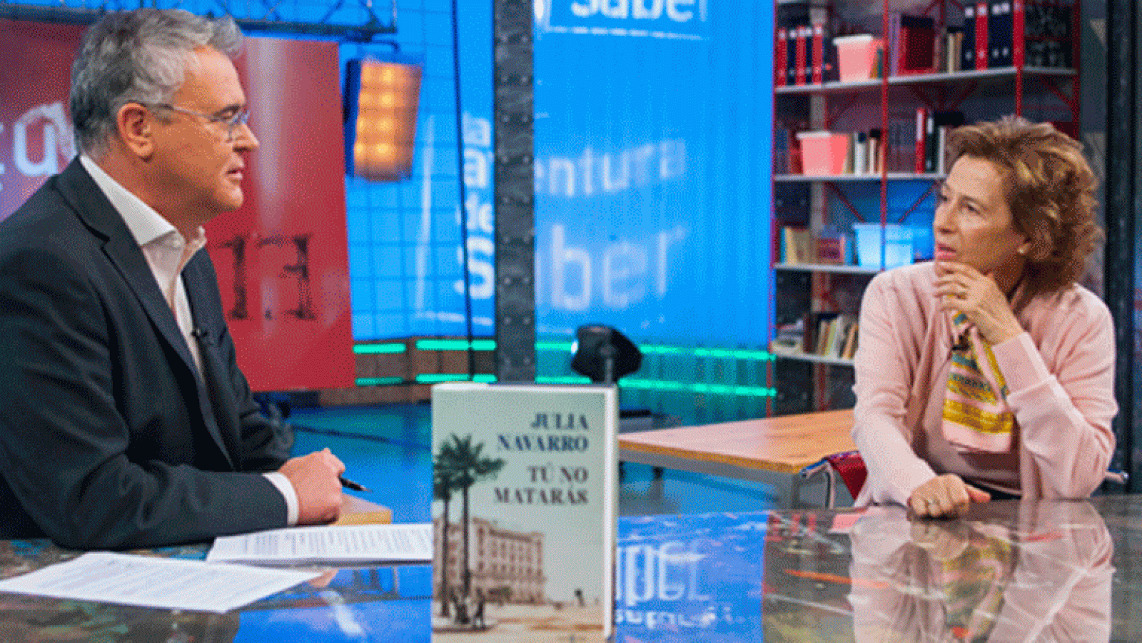 escritora Julia Navarro. Tú no matarás. La aventura del saber