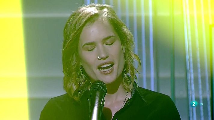 La 2 Noticias - Jessy James, pura poesía